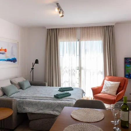 Modern Beachside Flat In Wyndham Costa Del Sol Hébergement de vacances Málaga