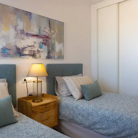 Сasa de vacaciones Modern Beachside Flat In Wyndham Costa Del Sol